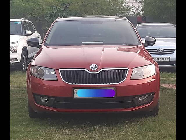 Used 2017 Skoda Octavia in Vadodara