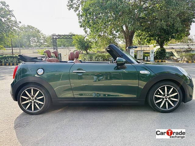 Used MINI Cooper Convertible S in Delhi