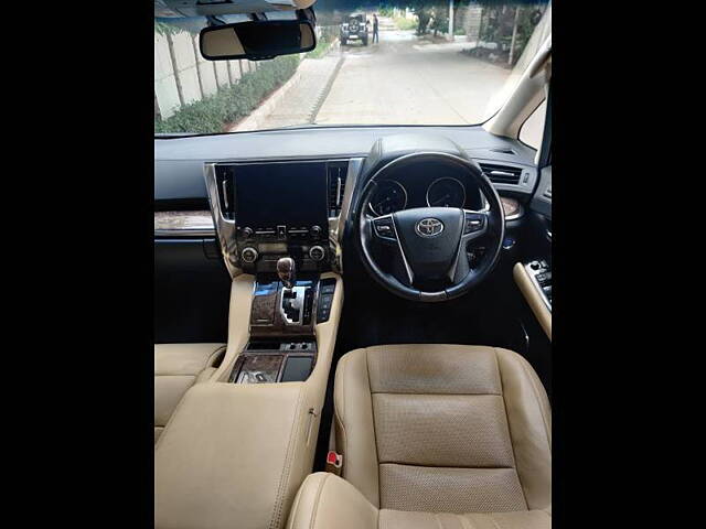 Used Toyota Vellfire [2020-2023] Hybrid in Hyderabad