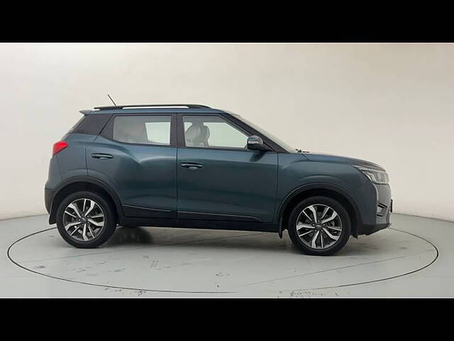 Used Mahindra XUV300 [2019-2024] W8 (O) 1.5 Diesel AMT in Ahmedabad