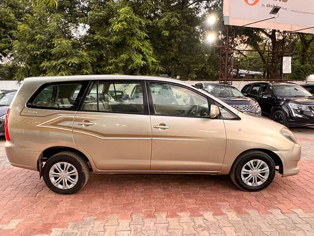 Used Toyota Innova [2012-2013] 2.5 G 8 STR BS-IV in Ahmedabad