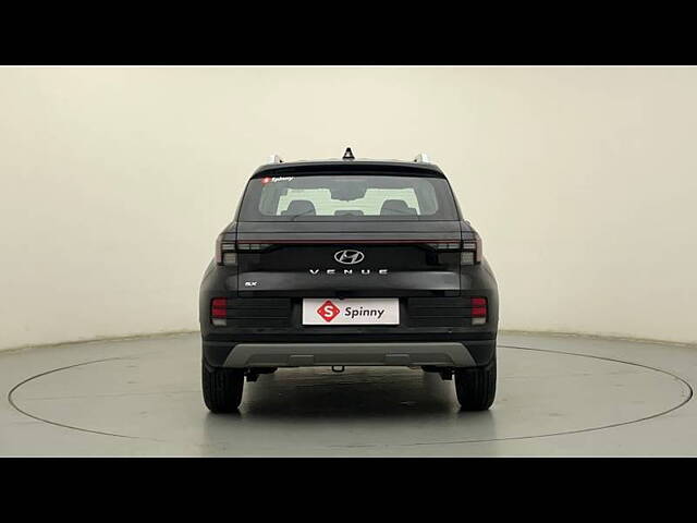 Used Hyundai Venue [2022-2023] SX 1.2 Petrol in Pune