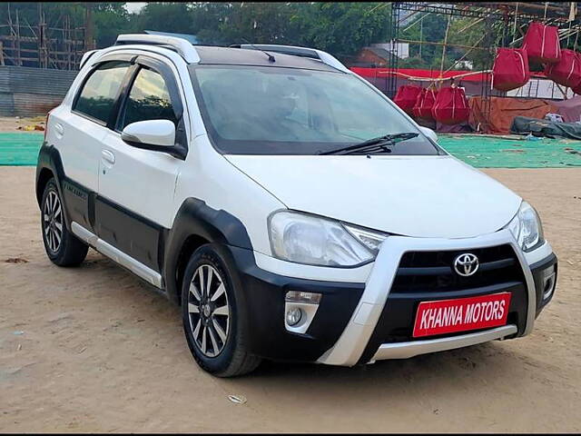 Used Toyota Etios Cross 1.4 GD in Delhi