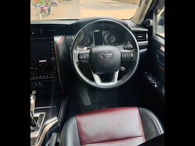 Used Toyota Fortuner Legender 2.8 4X2 AT in Mumbai