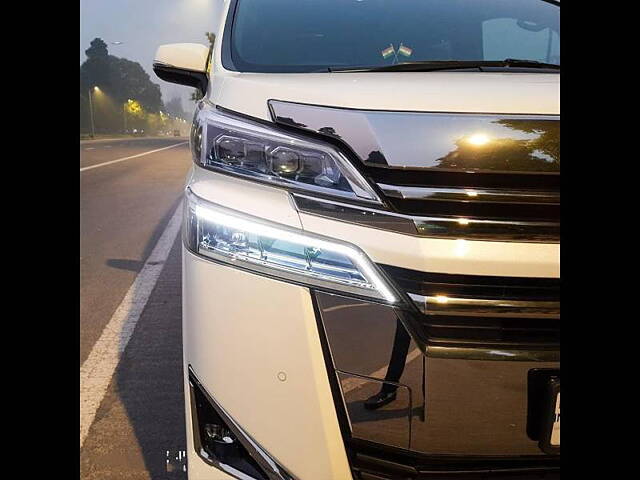 Used Toyota Vellfire [2020-2023] Hybrid in Delhi