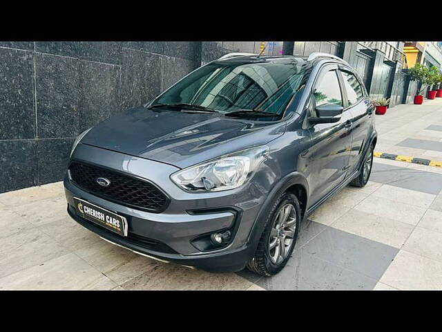 Used 2019 Ford Freestyle in Delhi