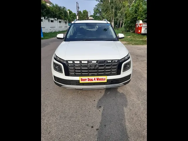 Used 2022 Hyundai Venue in Lucknow