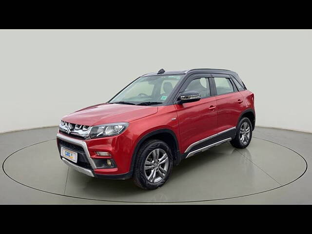 Used Maruti Suzuki Vitara Brezza [2016-2020] ZDi+ Dual Tone [2017-2018] in Surat