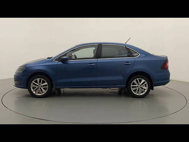 Used Skoda Rapid Style 1.6 MPI AT in Mumbai