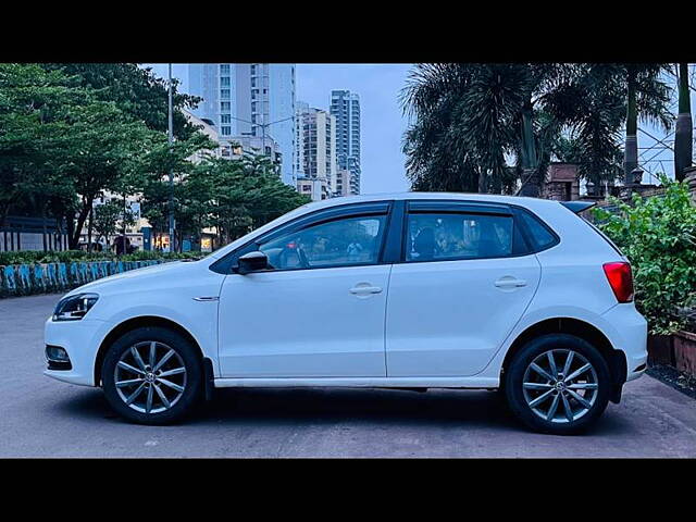 Used Volkswagen Polo [2016-2019] Highline Plus 1.0 (P) 16 Alloy in Mumbai