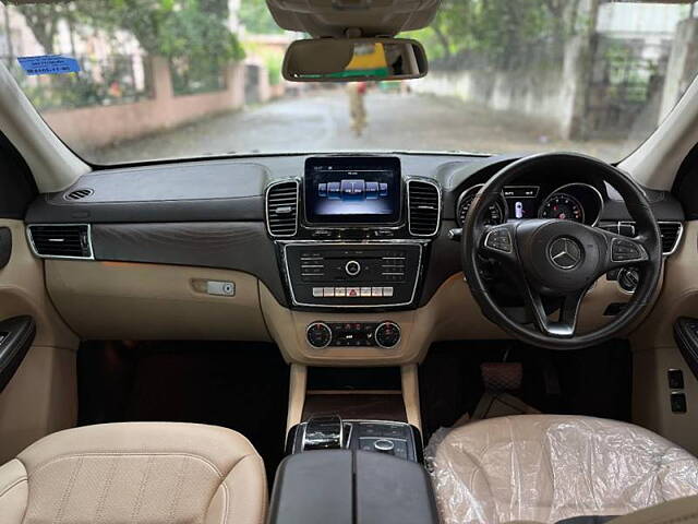 Used Mercedes-Benz GLS [2016-2020] 400 4MATIC in Delhi