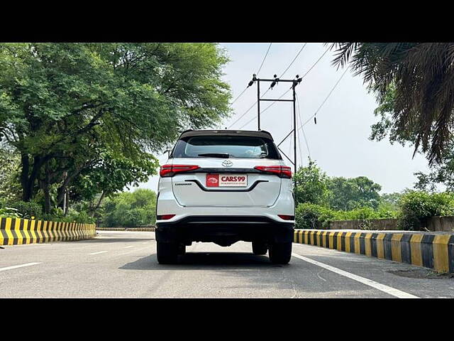 Used Toyota Fortuner Legender 2.8 4X2 AT in Noida