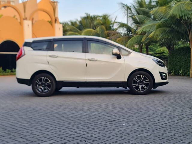 Used Mahindra Marazzo [2018-2020] M8 7 STR in Surat