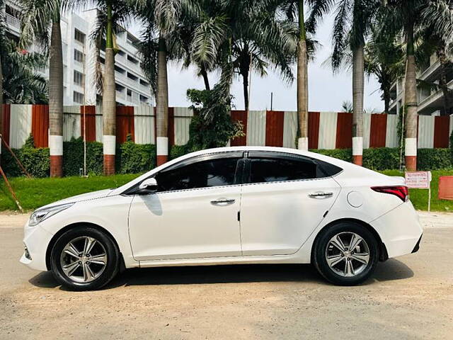 Used Hyundai Verna [2017-2020] SX (O) 1.6 CRDi  AT in Nashik