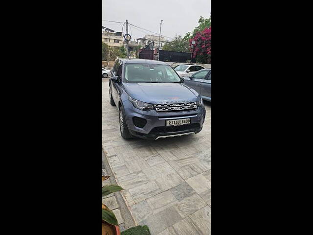 Used 2019 Land Rover Discovery in Jaipur