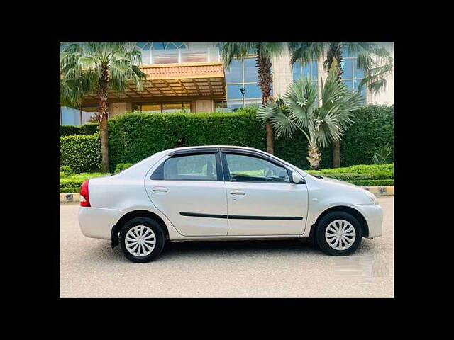 Used Toyota Platinum Etios GX in Delhi