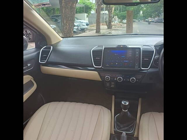 Used Honda City VX Petrol MT in Ahmedabad