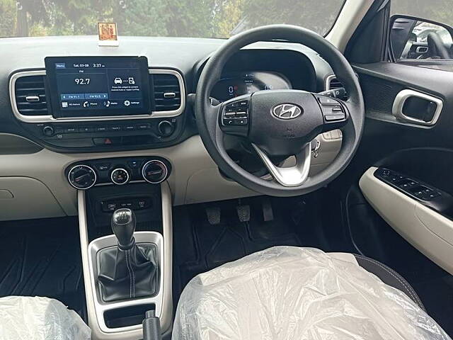 Used Hyundai Venue S 1.2 Petrol [2023] in Delhi