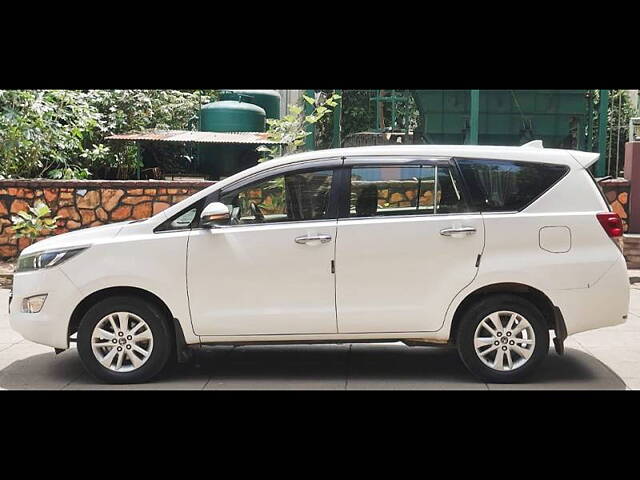 Used Toyota Innova Crysta [2016-2020] 2.4 V Diesel in Mumbai