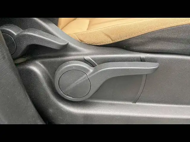 Used Mahindra XUV500 W7 AT [2018-2020] in Delhi
