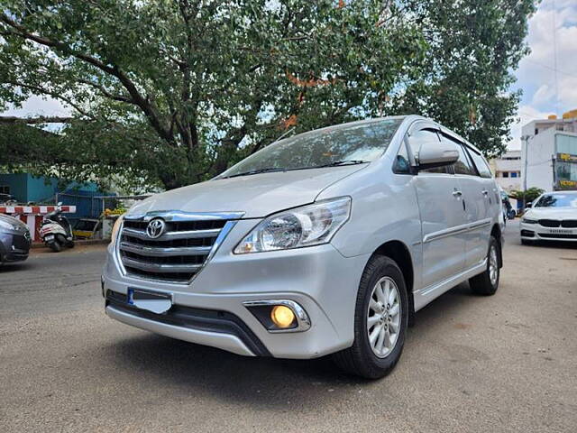 Used Toyota Innova [2005-2009] 2.5 V 7 STR in Bangalore