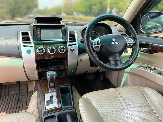 Used Mitsubishi Pajero Sport 2.5 AT in Mumbai