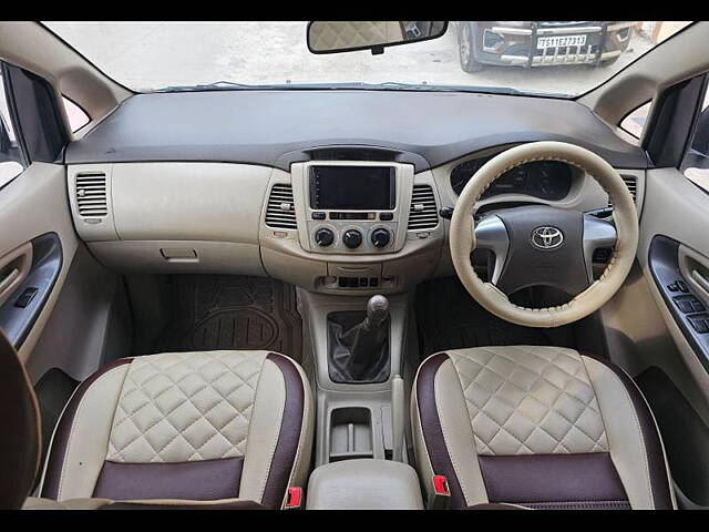 Used Toyota Innova [2013-2014] 2.5 G 8 STR BS-III in Hyderabad