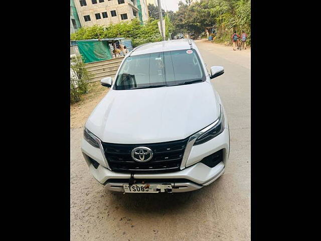 Used Toyota Fortuner 4X2 AT 2.8 Diesel in Hyderabad