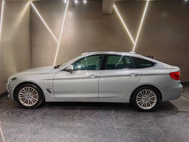 Used BMW 3 Series GT [2016-2021] 330i Luxury Line in Delhi