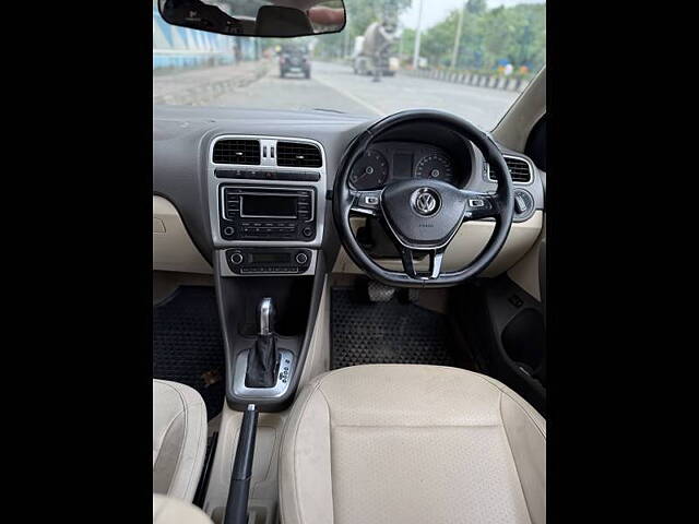 Used Volkswagen Vento [2015-2019] Highline 1.2 (P) AT in Mumbai