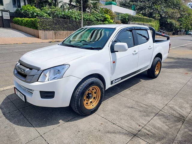 Used Isuzu MU-X [2017-2018] 4x2 in Hyderabad