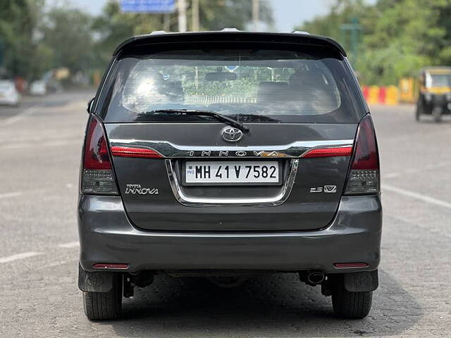 Used Toyota Innova [2013-2014] 2.5 VX 8 STR BS-III in Mumbai