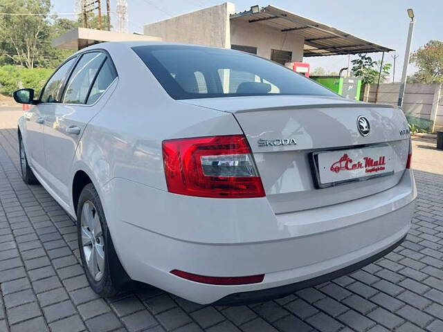 Used Skoda Octavia [2017-2021] 1.8 TSI Style Plus AT [2017] in Nashik