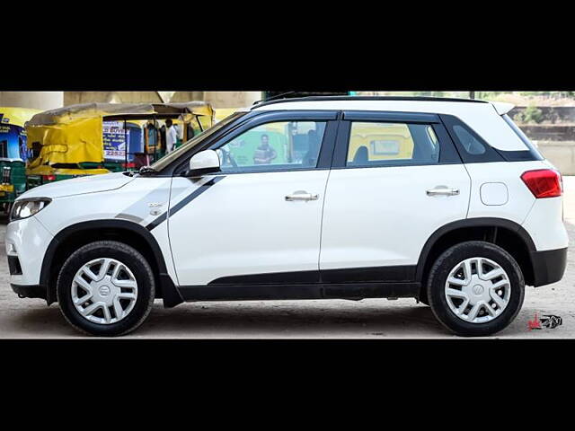 Used Maruti Suzuki Vitara Brezza [2016-2020] VDi AGS in Ahmedabad