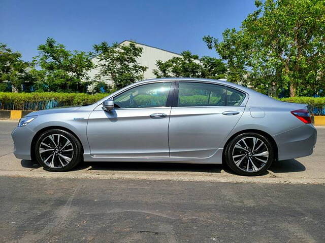 Used Honda Accord Hybrid in Mumbai