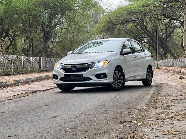 Used Honda City V Petrol MT in Delhi