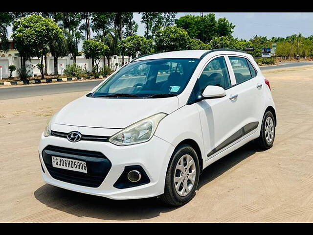 Used Hyundai Grand i10 Sportz (O) AT 1.2 Kappa VTVT [2017-2018] in Vadodara