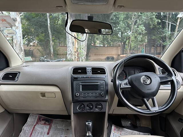 Used Skoda Rapid [2014-2015] 1.5 TDI CR Ambition AT with Alloy Wheels in Pune