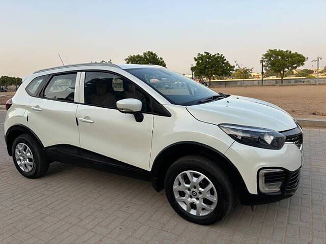 Used 2019 Renault Captur in Ahmedabad