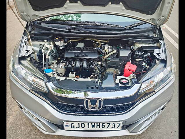 Used Honda Jazz ZX CVT in Ahmedabad