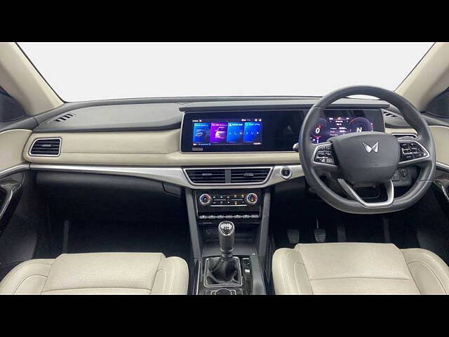 Used Mahindra XUV700 AX 7 Petrol MT 7 STR [2021] in Bangalore