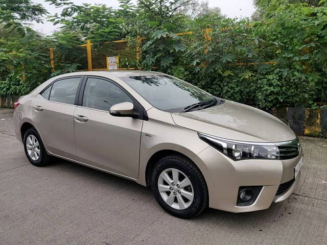 Used 2015 Toyota Corolla Altis in Mumbai