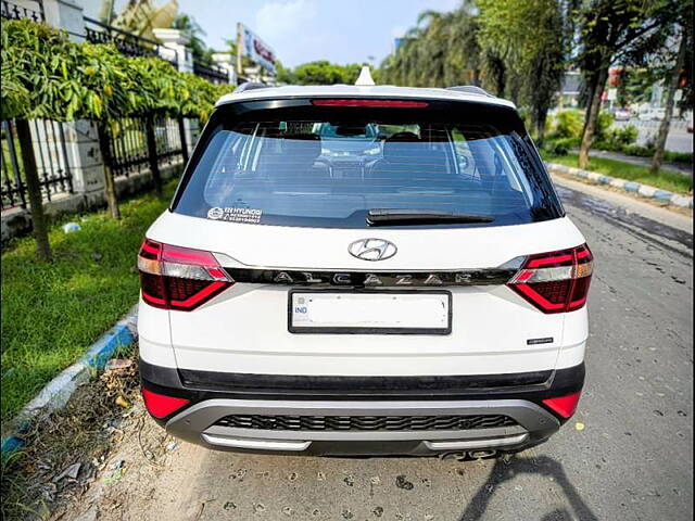 Used Hyundai Alcazar [2021-2023] Signature (O) 7 Seater 1.5 Diesel AT in Kolkata