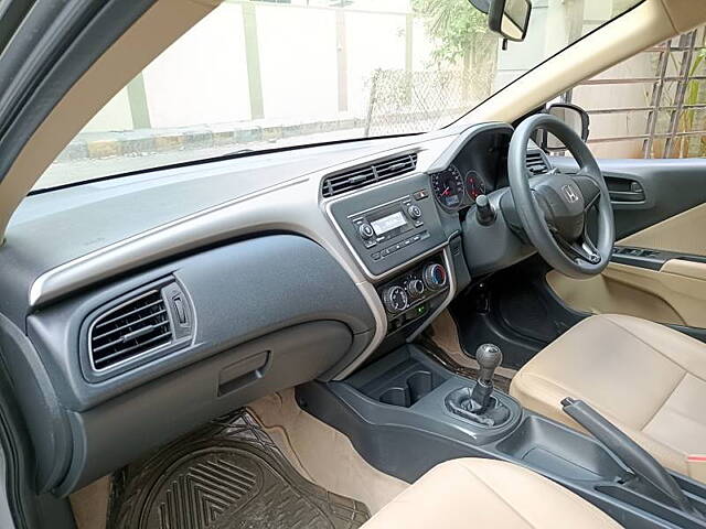 Used Honda City 4th Generation S Petrol in Hyderabad