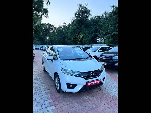 Used Honda Jazz [2015-2018] V AT Petrol in Ahmedabad