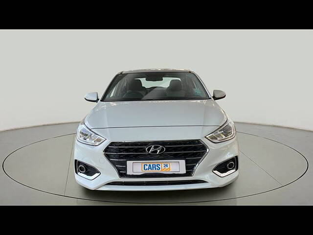 Used Hyundai Verna [2015-2017] 1.6 VTVT SX in Ahmedabad