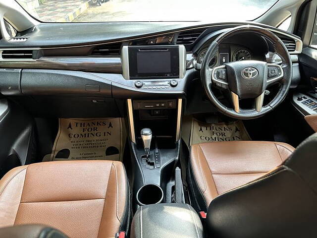 Used Toyota Innova Crysta [2016-2020] 2.8 ZX AT 7 STR [2016-2020] in Hyderabad