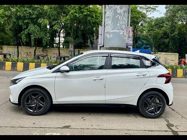 Used Hyundai i20 [2020-2023] Sportz 1.2 IVT [2020-2023] in Mumbai