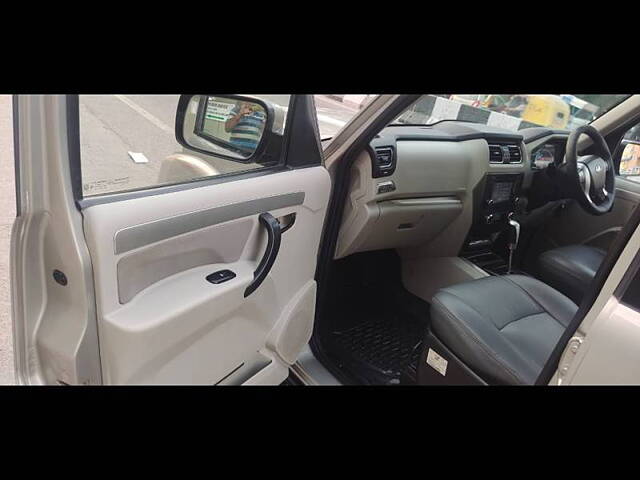 Used Mahindra Scorpio [2014-2017] S10 AT in Delhi