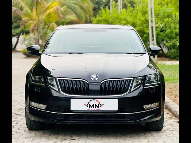 Used 2018 Skoda Octavia in Ahmedabad